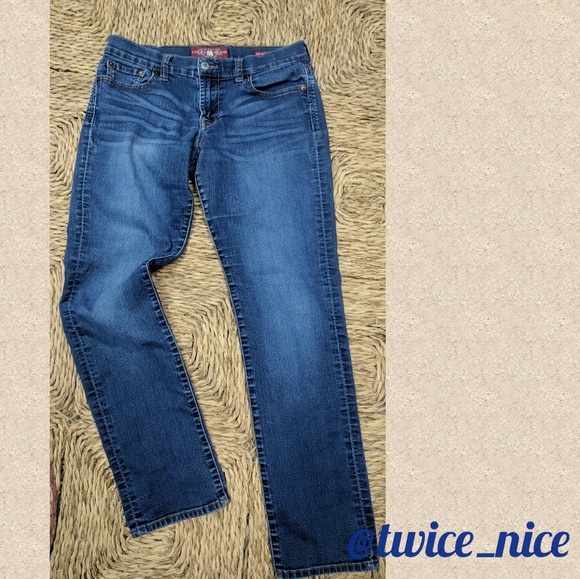 Lucky Brand Denim - Lucky Brand Jeans Size 6 (waist 28)